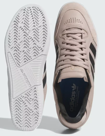 Adidas - Tyshawn Low Shoes | Wonder Taupe Carbon - Image 4
