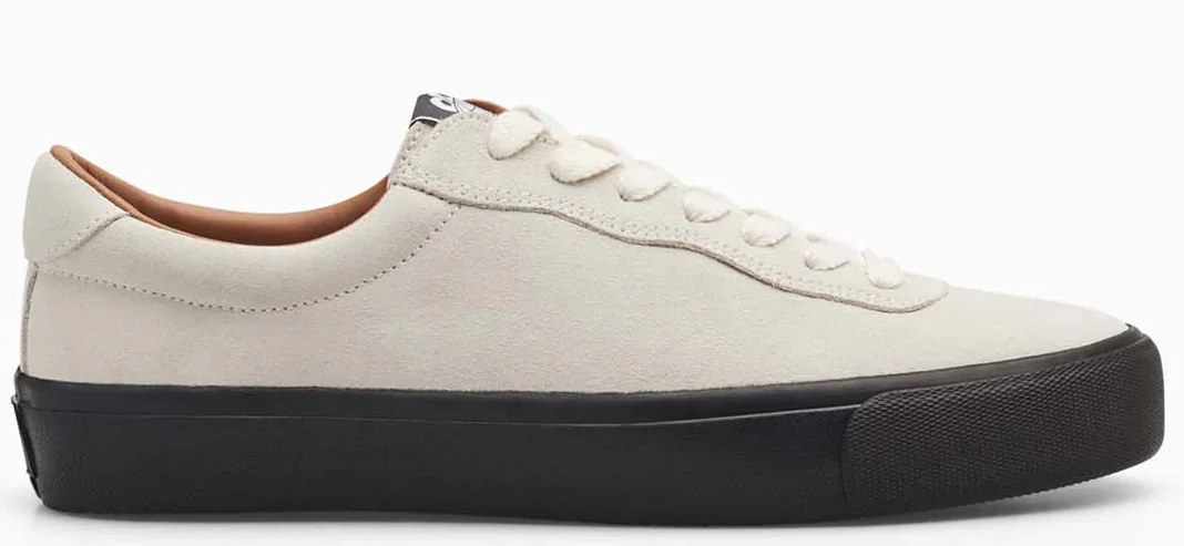 Last Resort AB - VM001 Suede Shoes | White Black