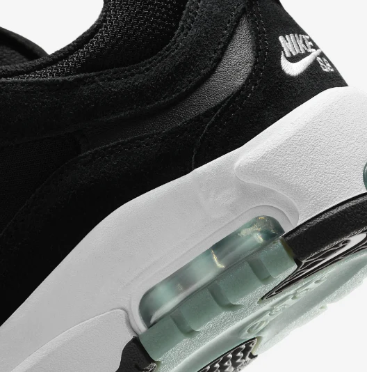 Nike SB - Air Max Ishod Shoes | Black White - Image 8