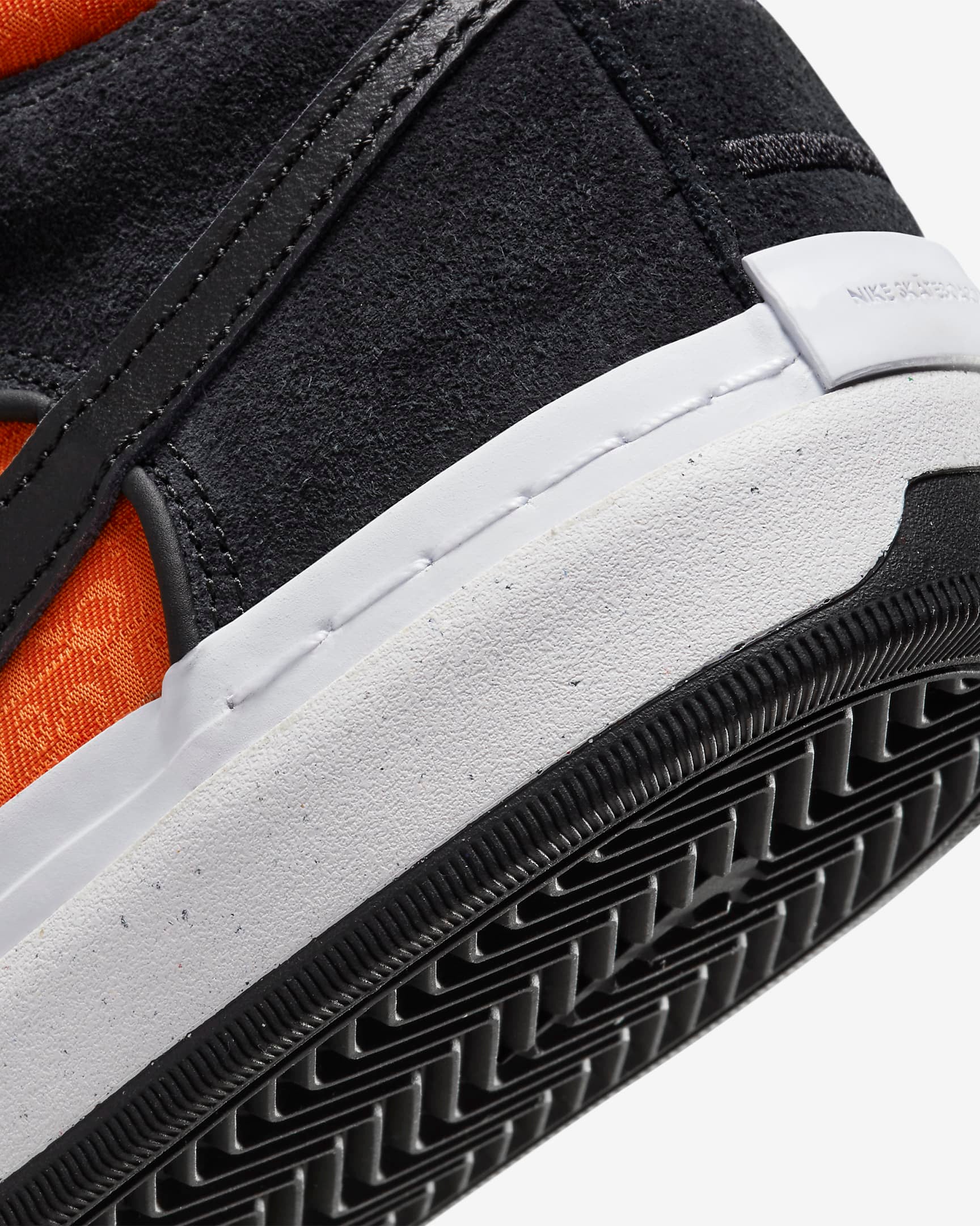 Nike SB - React Leo Shoes | Black Orange - Image 6