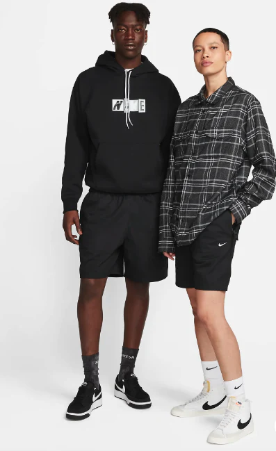 Nike SB - Skyring Shorts | Black - Image 2
