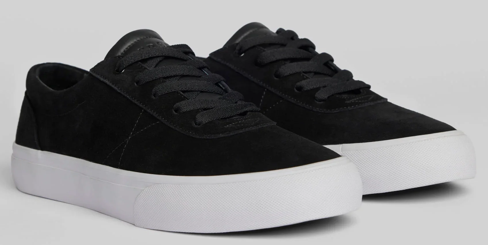 War Saw - Chapter Shoes | Black White (Suede) - Image 2